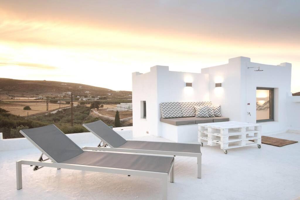 Sunny Studio W.Breathtaking Naxos Views In Isterni Apartamento Isterni  Exterior foto
