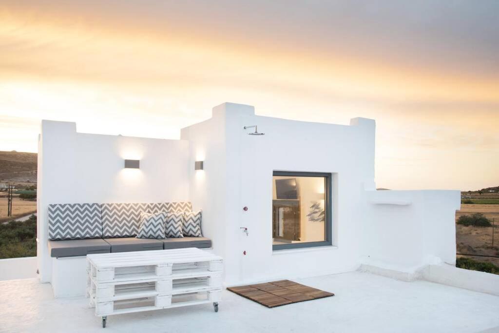 Sunny Studio W.Breathtaking Naxos Views In Isterni Apartamento Isterni  Exterior foto