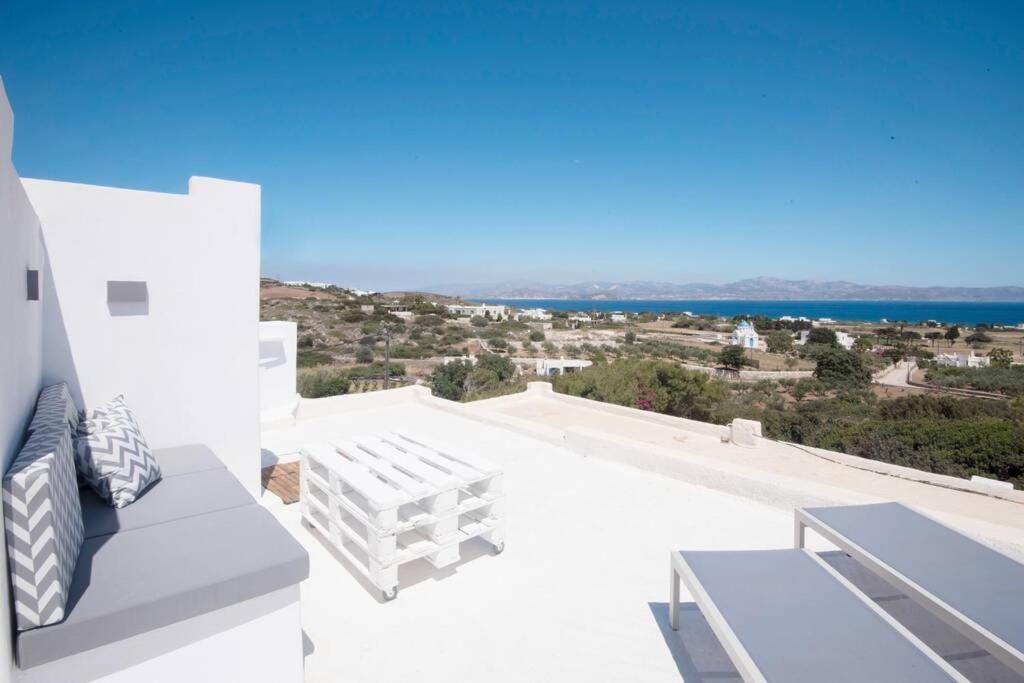 Sunny Studio W.Breathtaking Naxos Views In Isterni Apartamento Isterni  Exterior foto