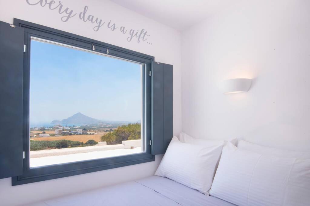 Sunny Studio W.Breathtaking Naxos Views In Isterni Apartamento Isterni  Exterior foto